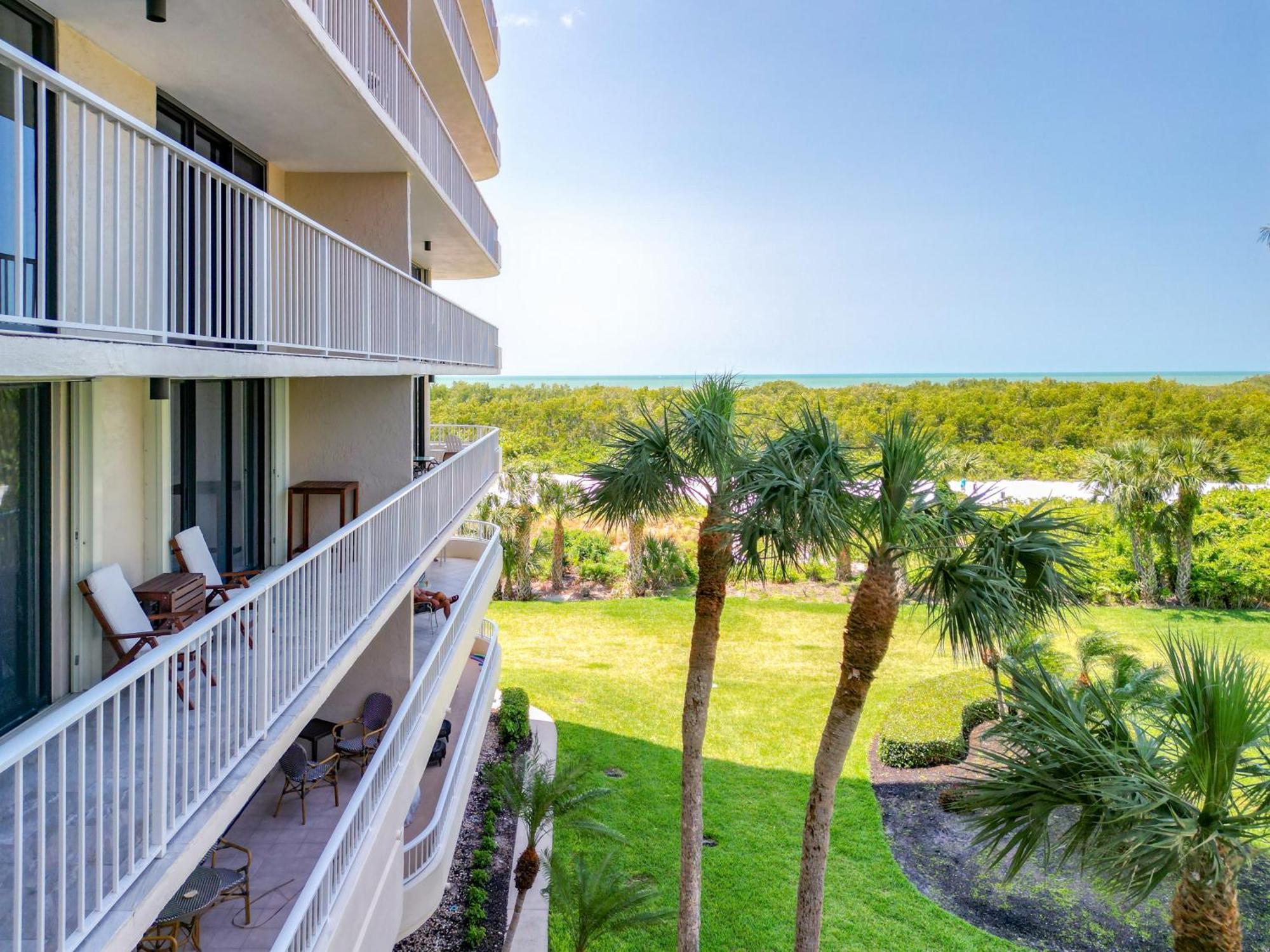 Beach Front Condo In Paradise Марко Айлънд Екстериор снимка