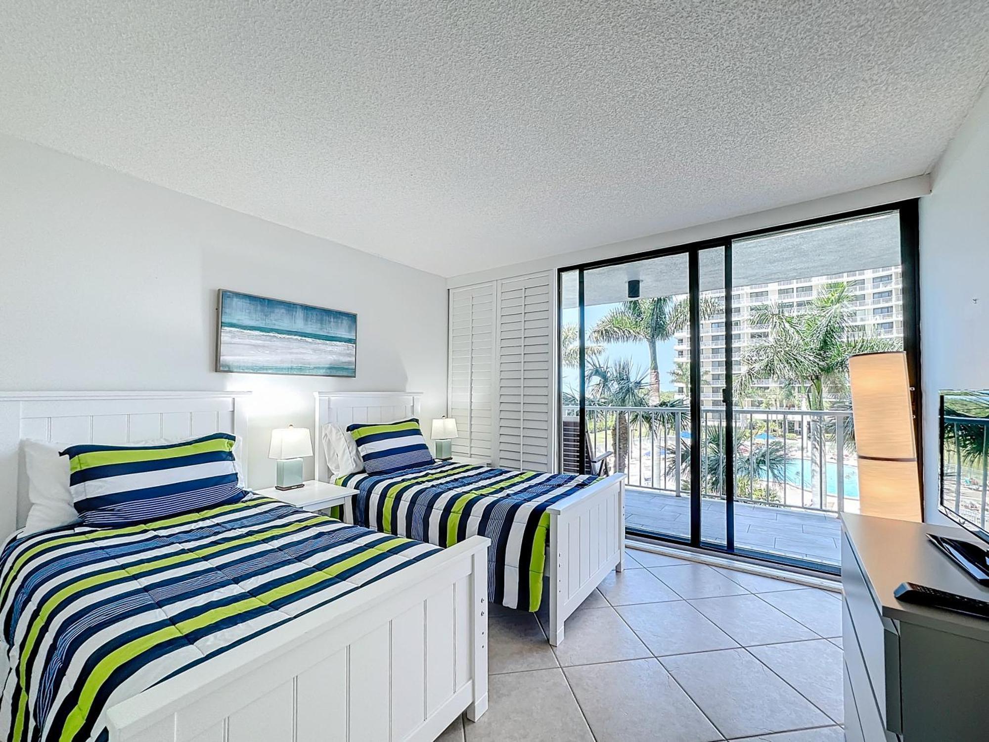 Beach Front Condo In Paradise Марко Айлънд Екстериор снимка