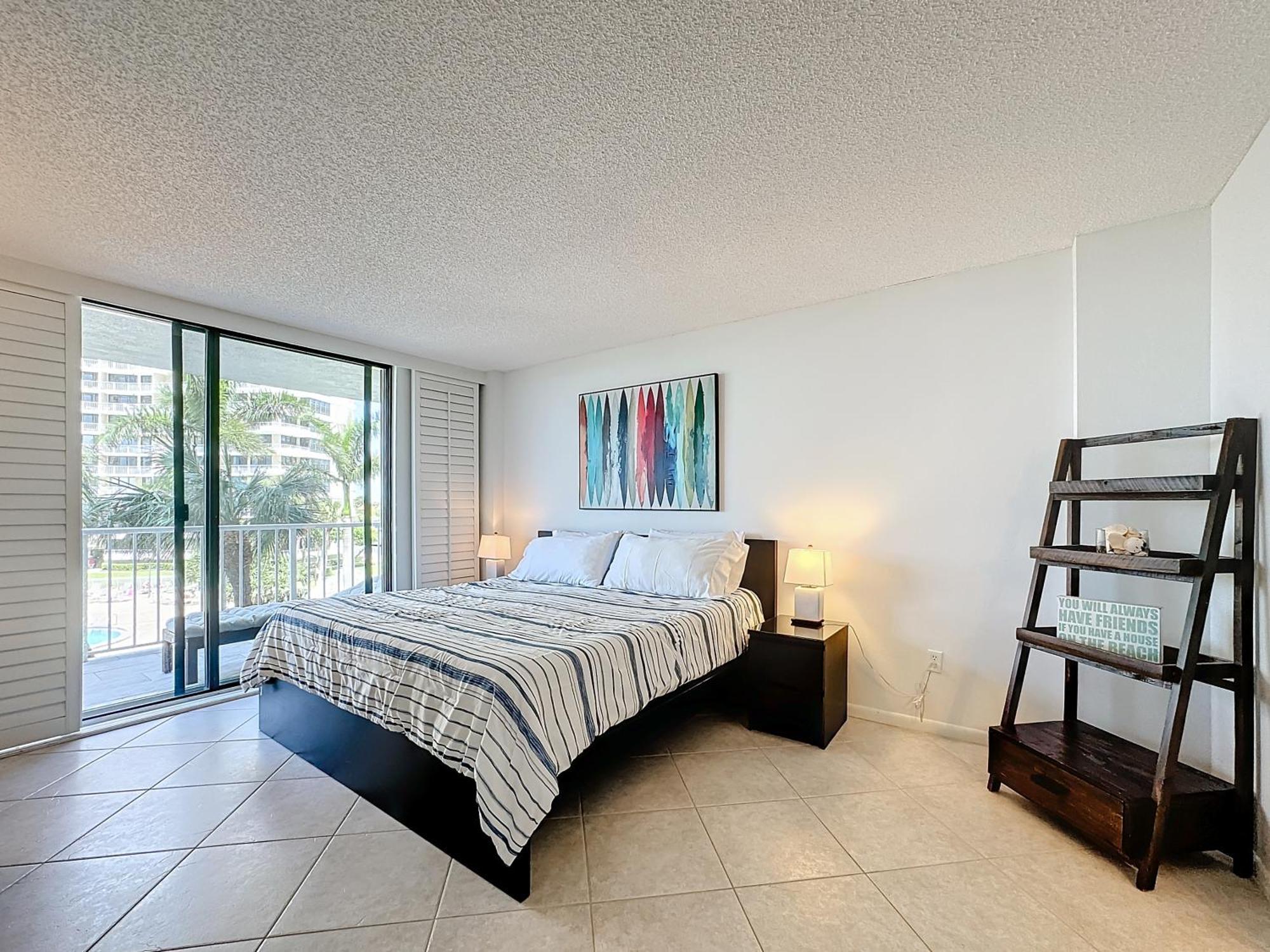 Beach Front Condo In Paradise Марко Айлънд Екстериор снимка